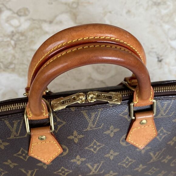 Authentic Louis Vuitton Alma Monogram Satchel Handbag - FL1001 - Picture 6 of 16